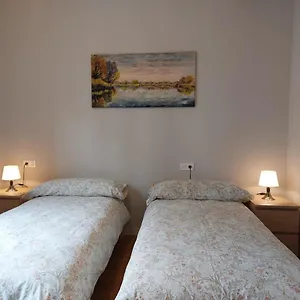 https://preciosa-habitacin-a-10-min-del-centro-de-bilbao-hdcha.sansebastianhotels.net